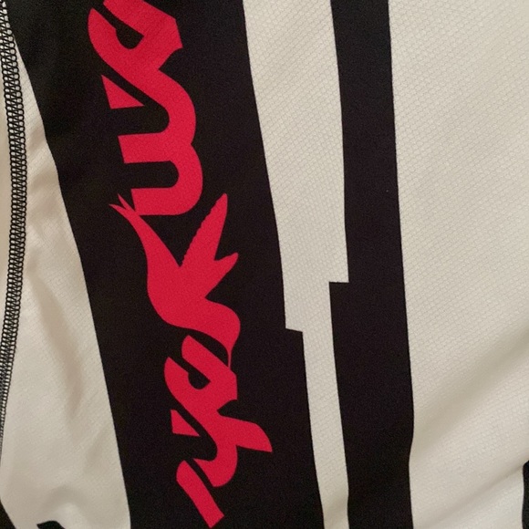 Smashfest xs cycling Jersey - Picture 4 of 8